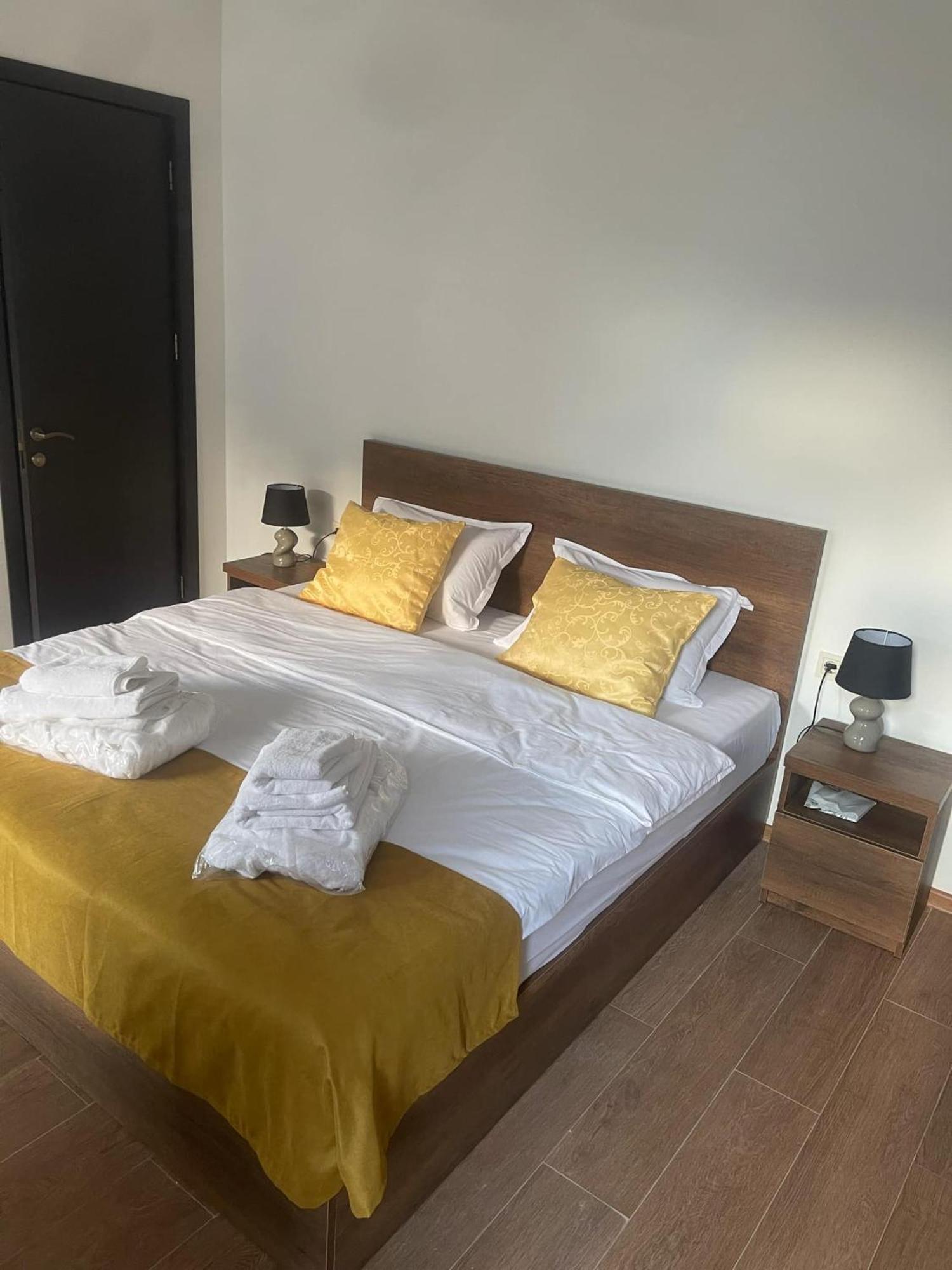 Melodia Kazbegi Hotel ภายนอก รูปภาพ