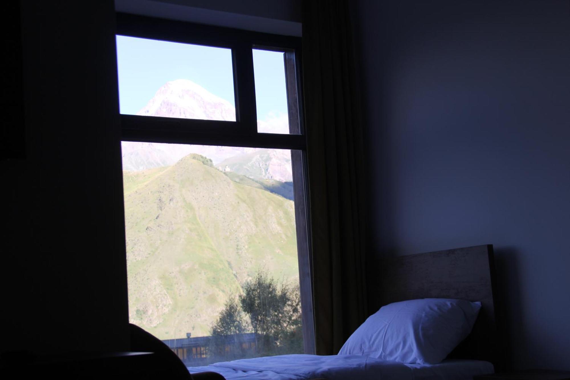 Melodia Kazbegi Hotel ภายนอก รูปภาพ