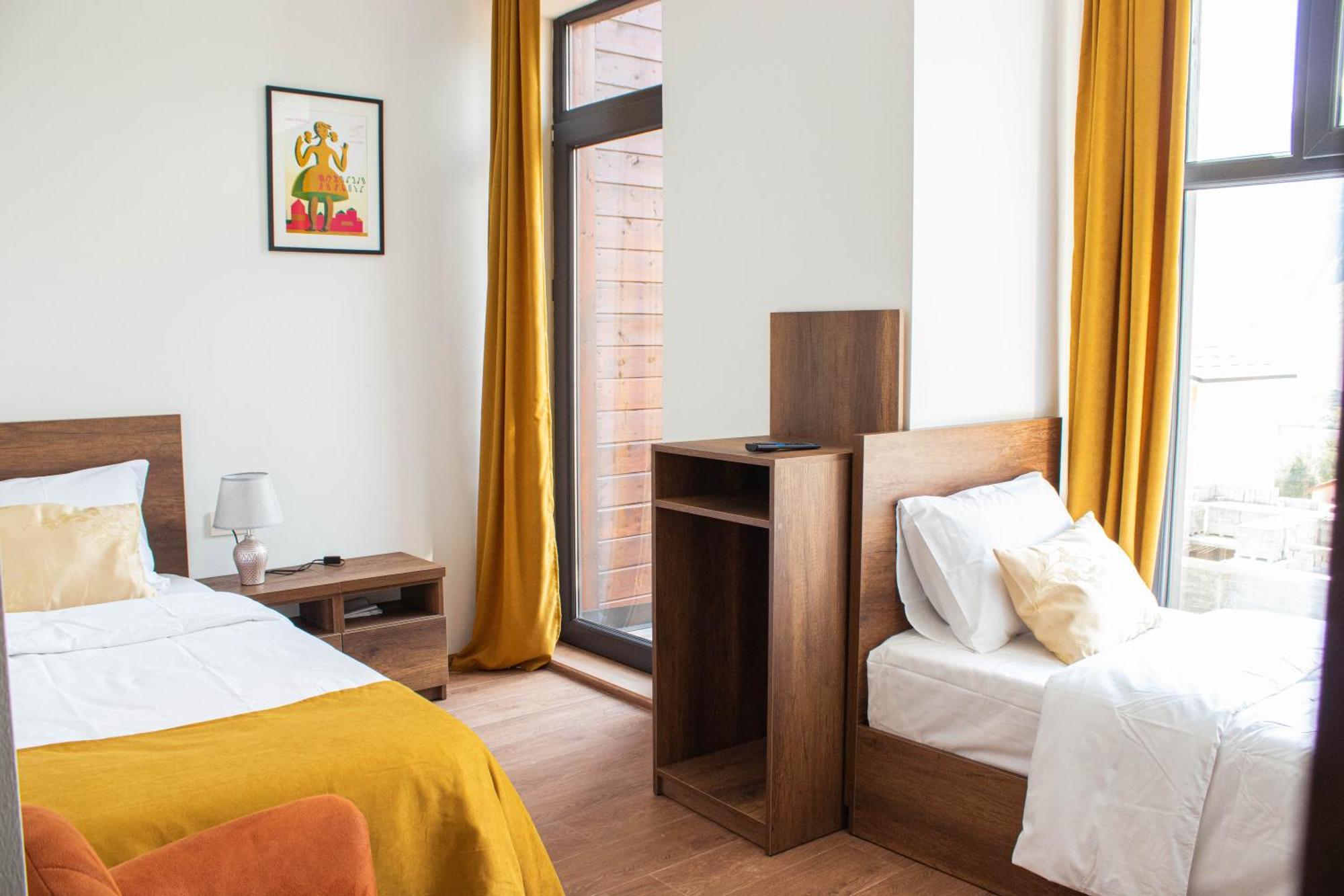 Melodia Kazbegi Hotel ภายนอก รูปภาพ